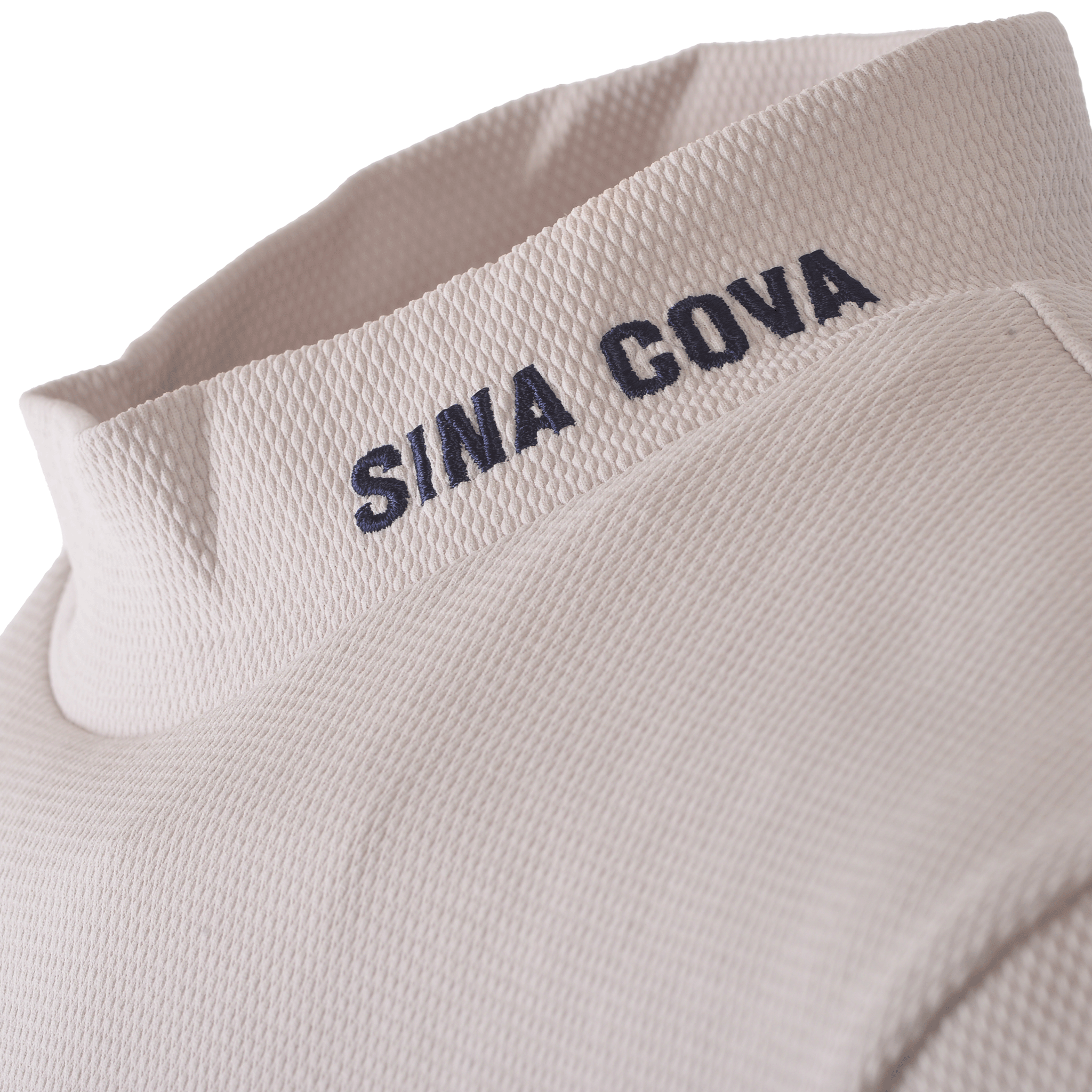 【公式】シナコバ (SINA COVA)ハイネックTシャツ (バックプリント)25150530