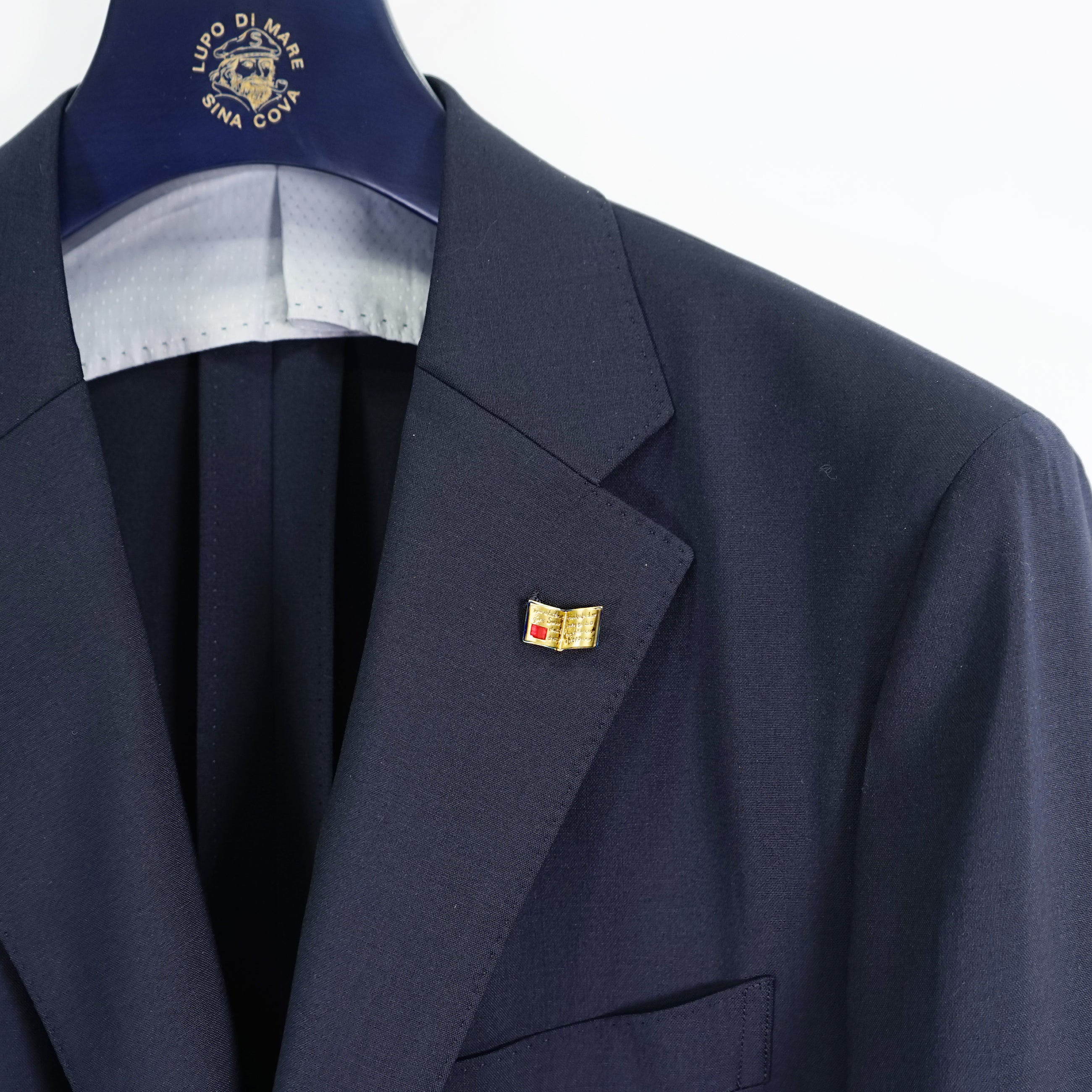 ラペルピン ブック 57002560