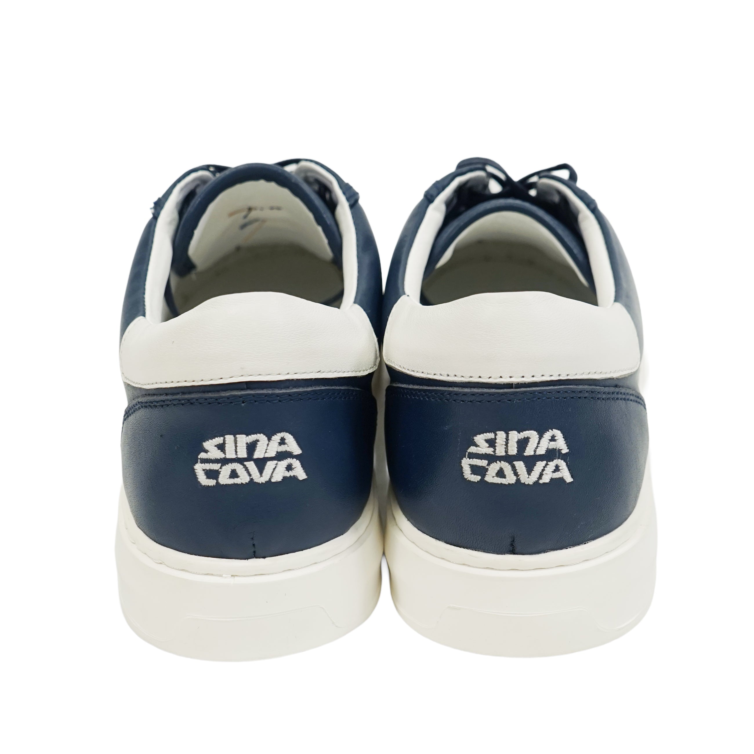 スニーカー 26176400