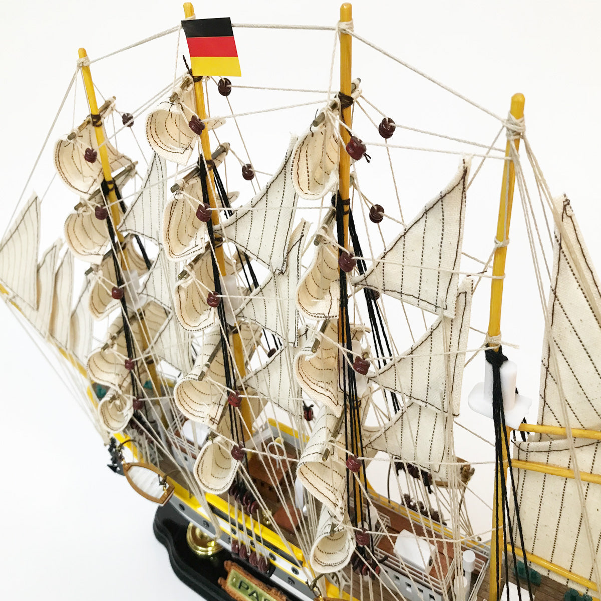 Sailing ship model / modelship (finished product) Passat 57000080